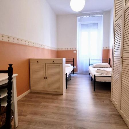 La Casa Dei Leoni Apartment Триест Екстериор снимка