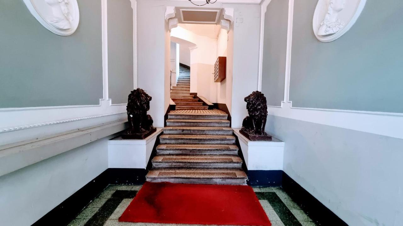 La Casa Dei Leoni Apartment Триест Екстериор снимка