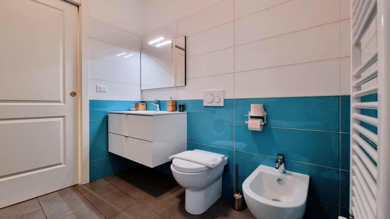 La Casa Dei Leoni Apartment Триест Екстериор снимка