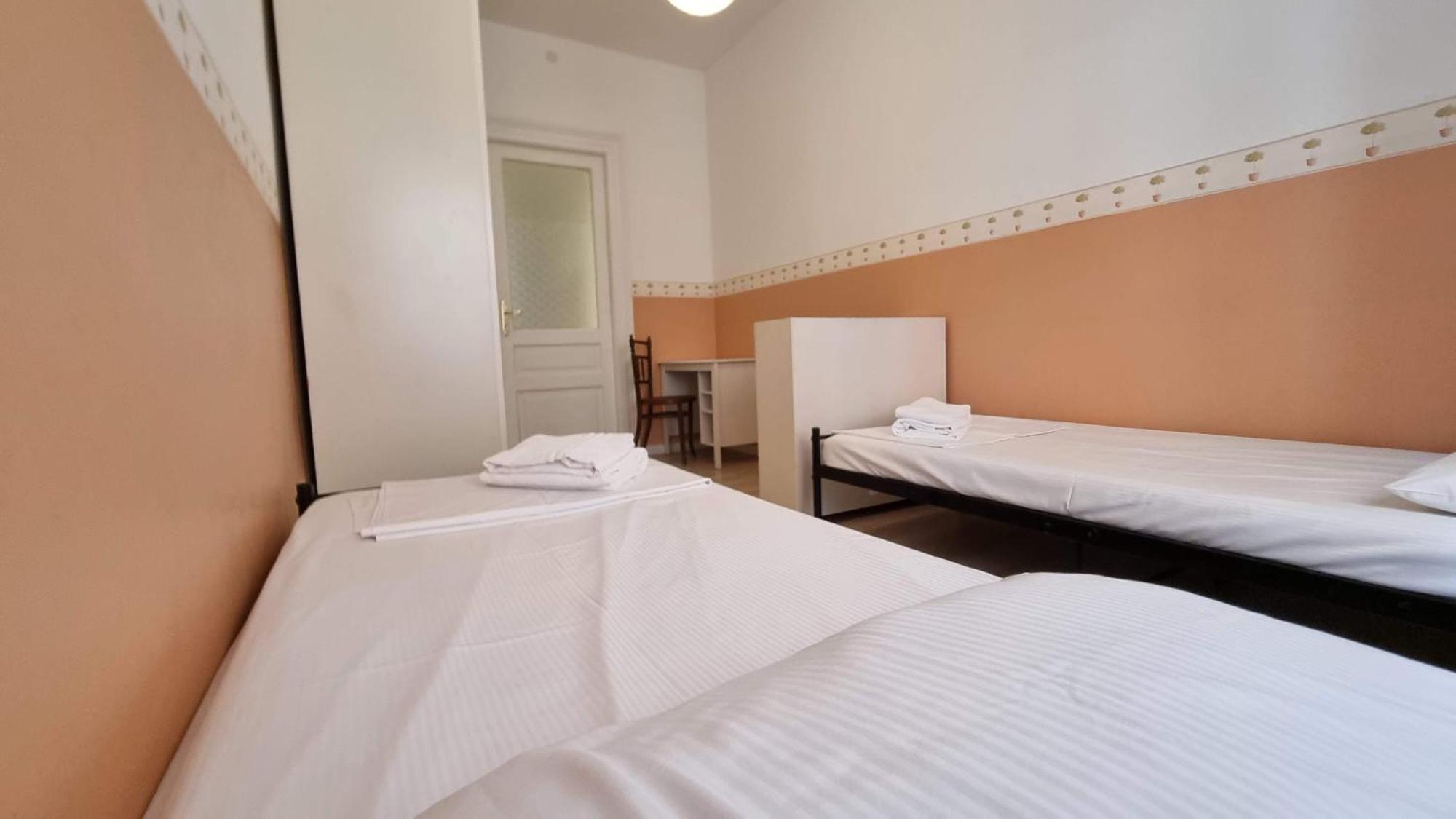 La Casa Dei Leoni Apartment Триест Екстериор снимка